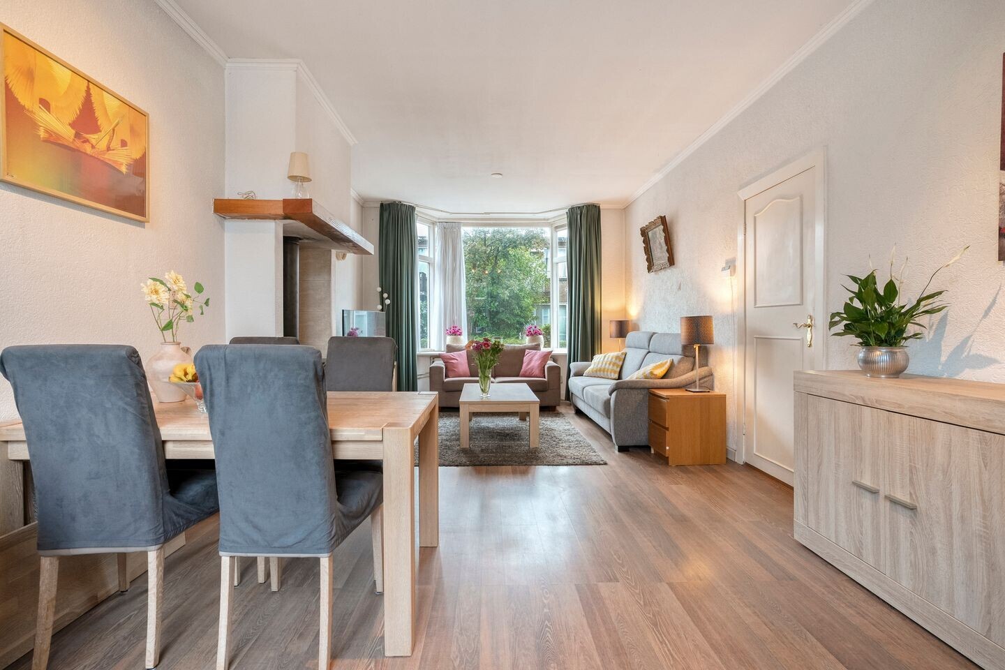 Twee-onder-één-kap te koop: Castorweg 328, Hengelo