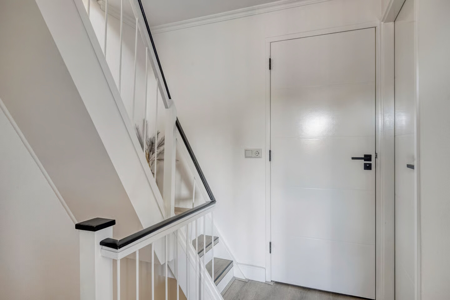 Twee-onder-één-kap te koop: Lijsterweg 74, Hengelo