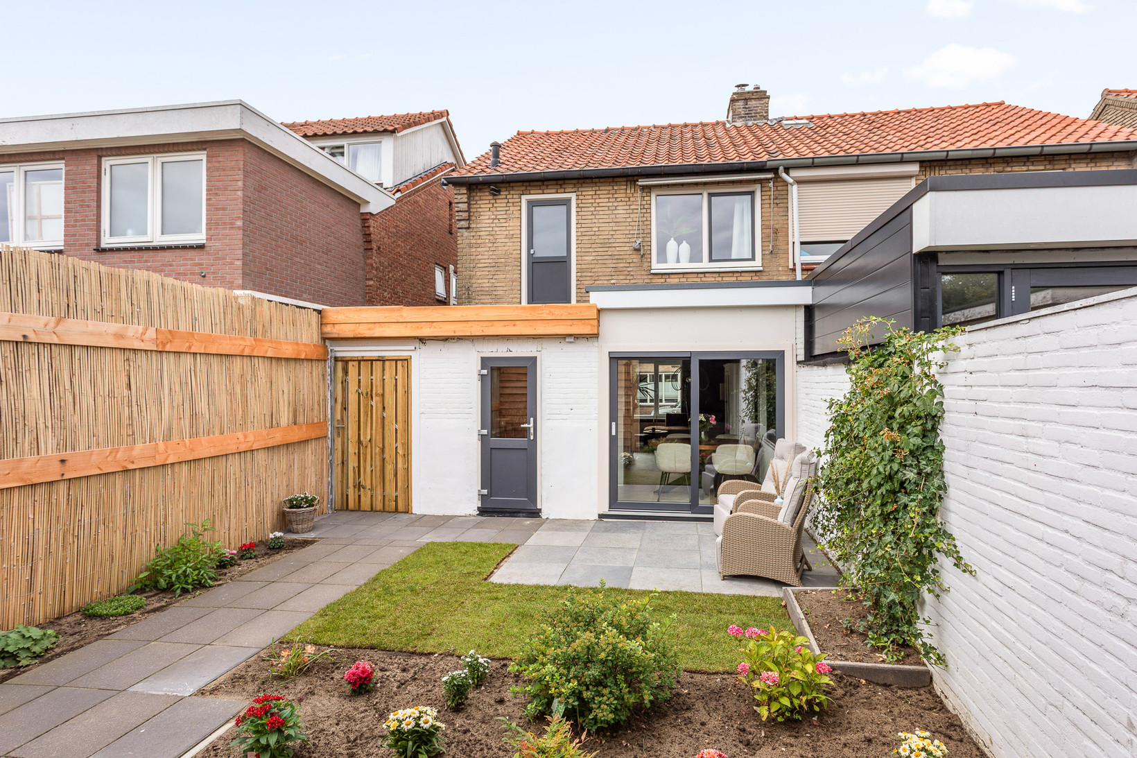 Twee-onder-één-kap te koop: Lepelaarstraat 21, Hengelo