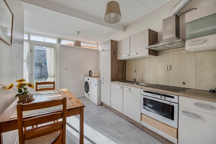 Tussenwoning te koop: Palestrinastraat 68, Hengelo
