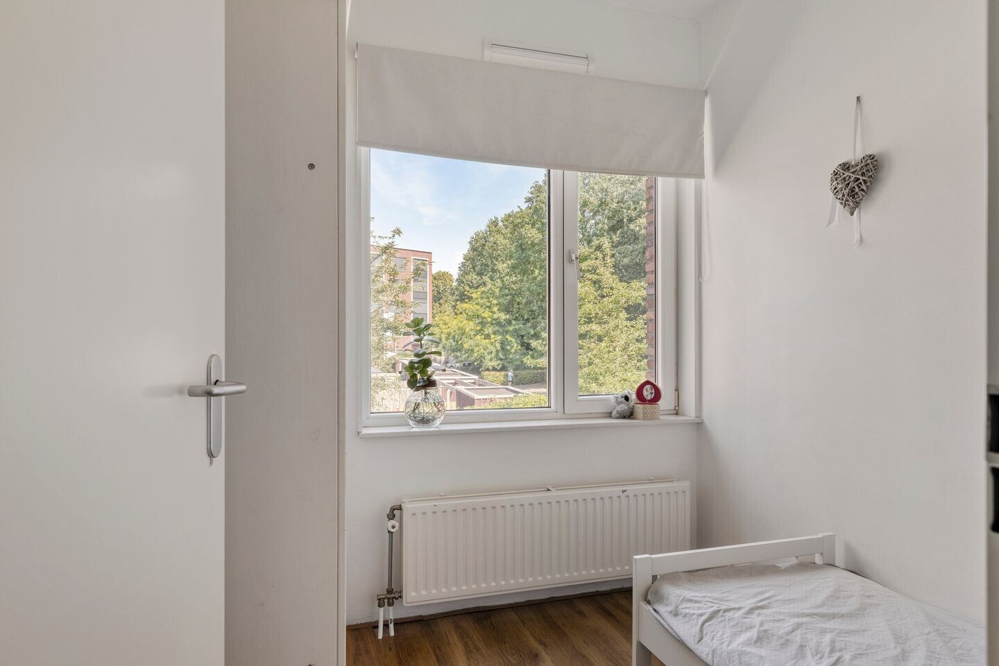 Tussenwoning te koop: Händelstraat 33, Hengelo