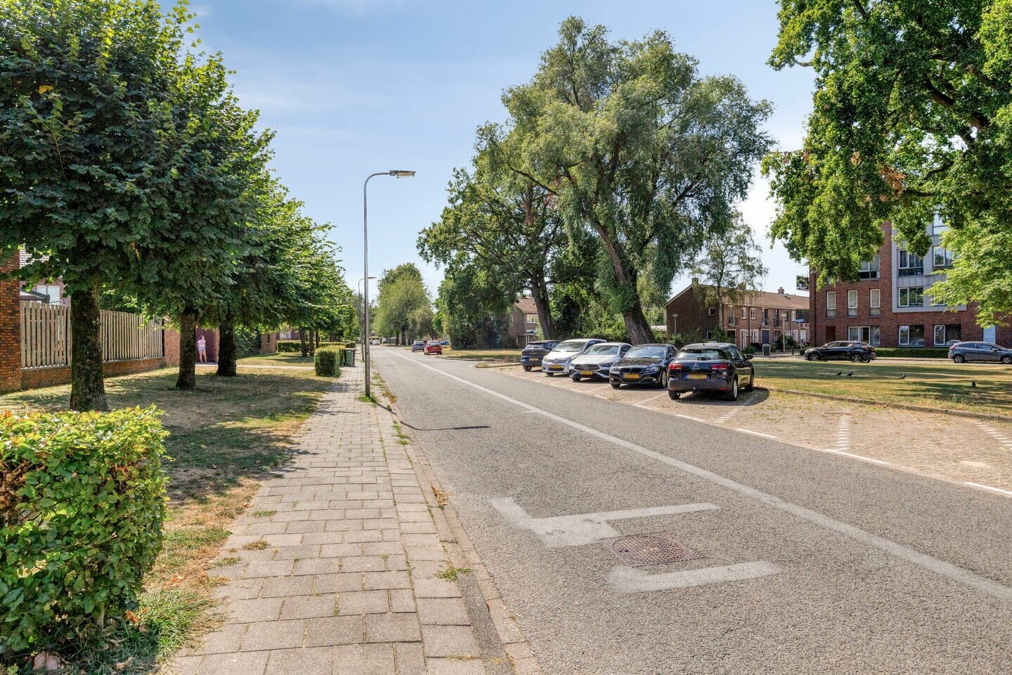 Tussenwoning te koop: Händelstraat 33, Hengelo
