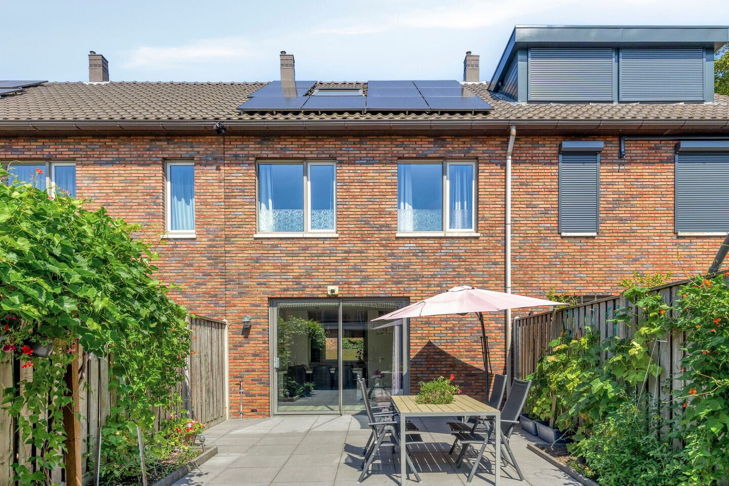 Tussenwoning te koop: Händelstraat 33, Hengelo