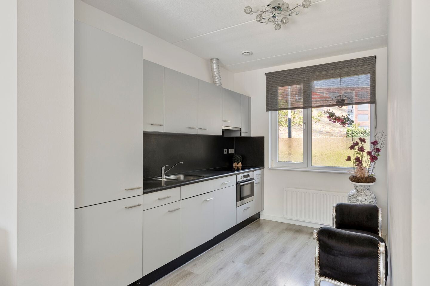 Tussenwoning te koop: Händelstraat 33, Hengelo