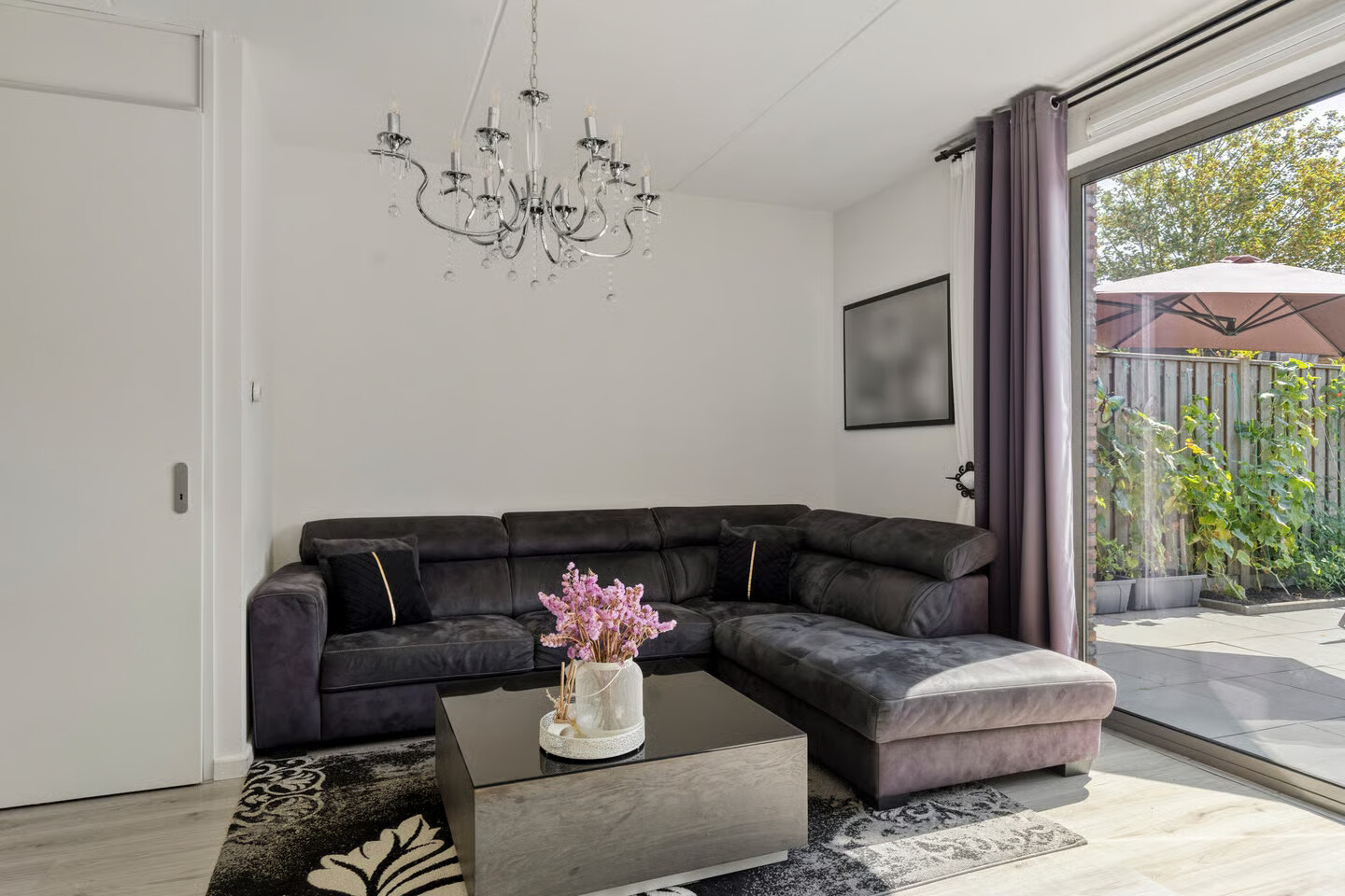 Tussenwoning te koop: Händelstraat 33, Hengelo