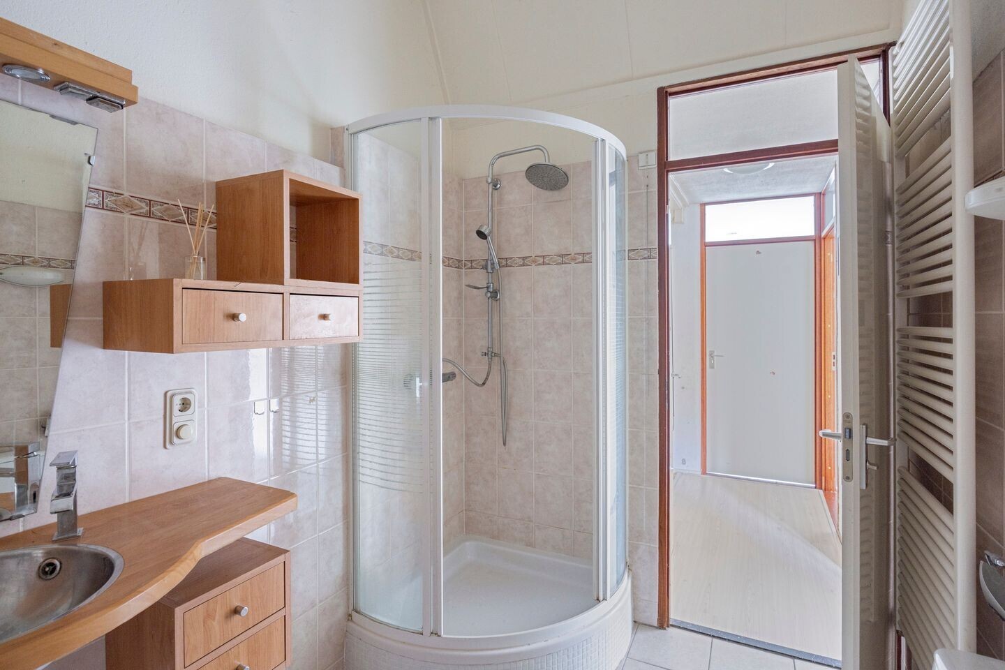 Tussenwoning te koop: Robert Stolzstraat 10, Hengelo
