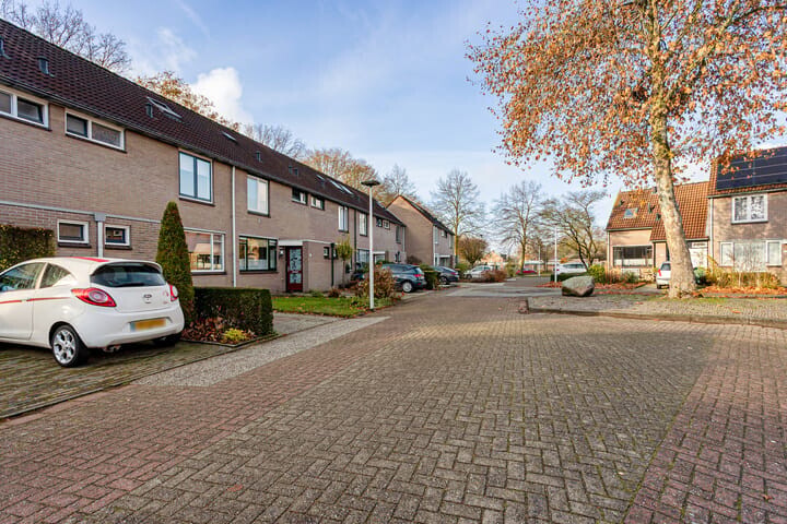 Tussenwoning te koop: Tom Brandstraat 15, Hengelo