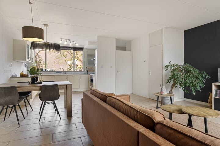 Tussenwoning te koop: Tom Brandstraat 15, Hengelo