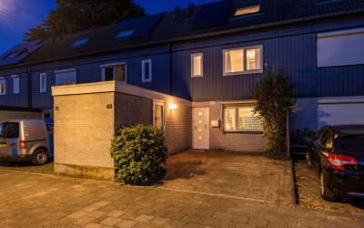 Else Mauhsstraat 23