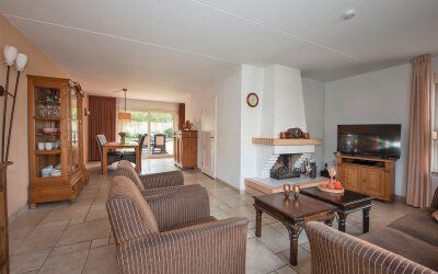 Fie Carelsenstraat 84