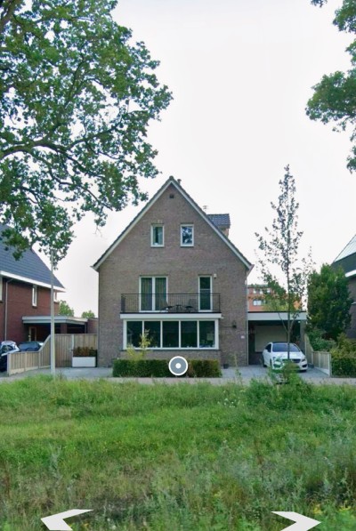 Bijenkorf 54