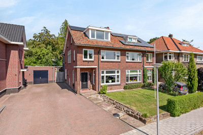 Emmastraat 31