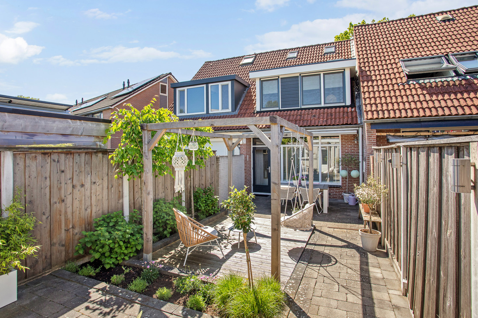 Tussenwoning te koop: Bleekstraat 22, Oldenzaal