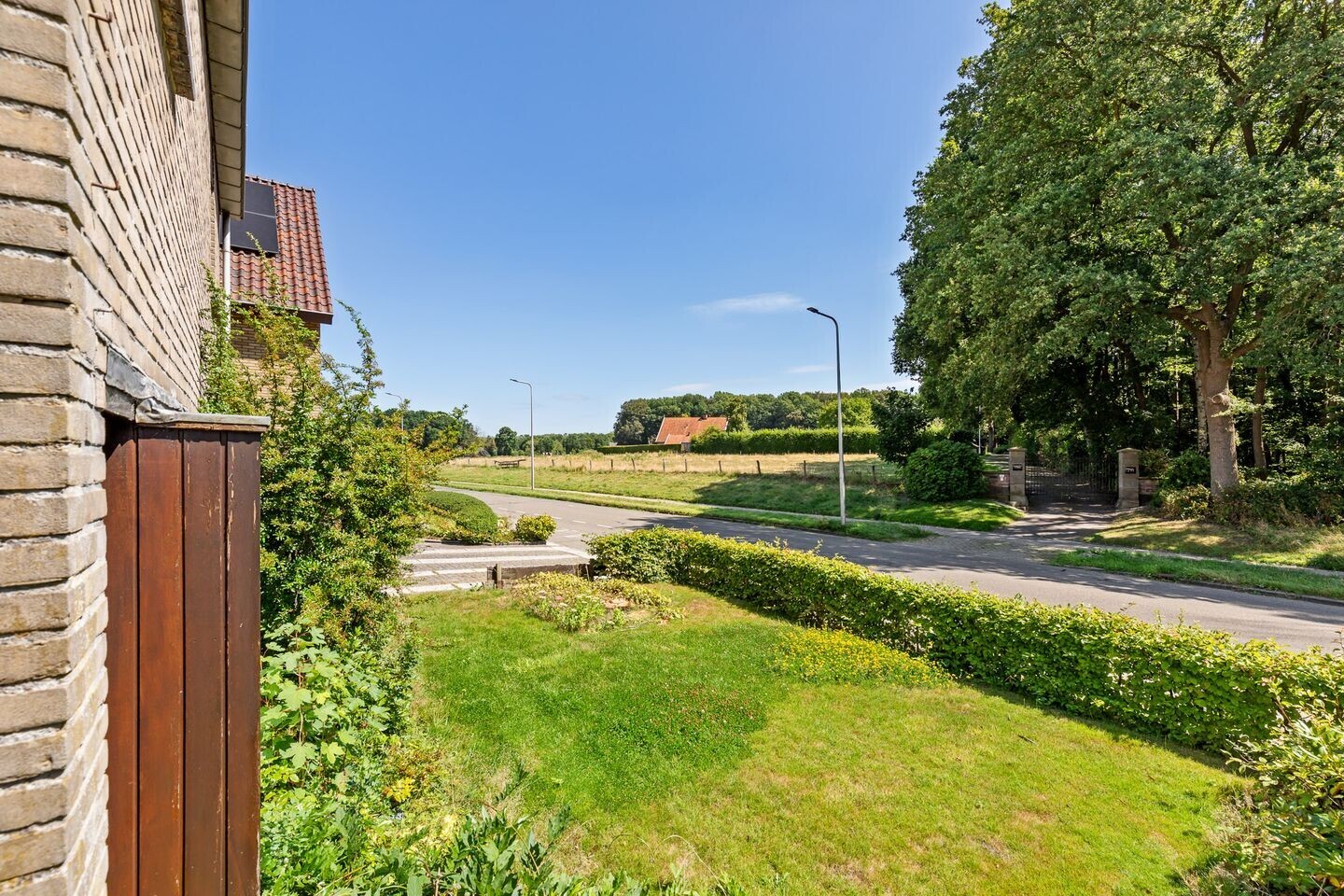 Twee-onder-één-kap te koop: Burgemeester Wallerstraat 170, Oldenzaal