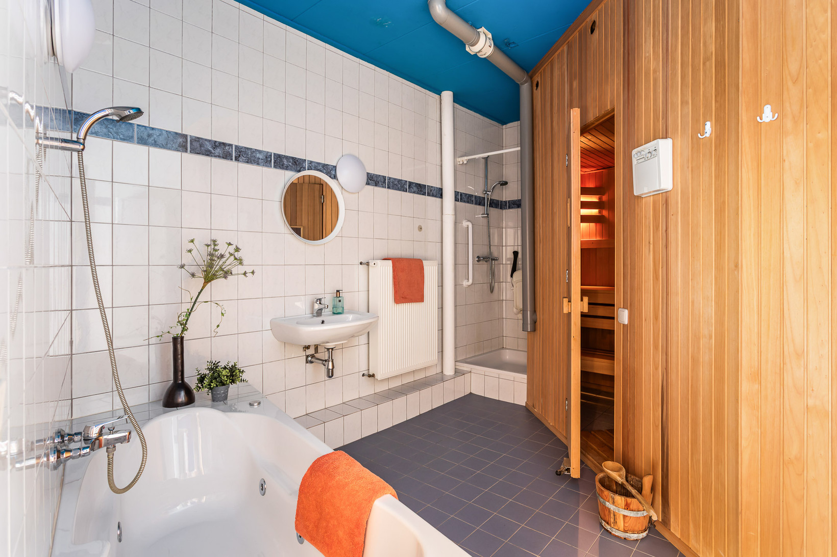 Twee-onder-één-kap te koop: Oude Lossersestraat 29, Oldenzaal