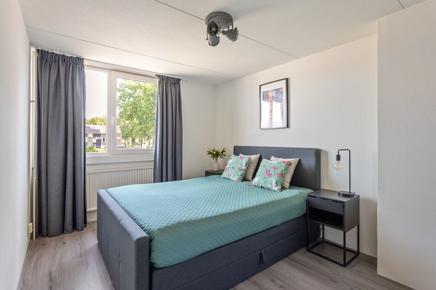 Tussenwoning te koop: Zandhorstlaan 5, Oldenzaal