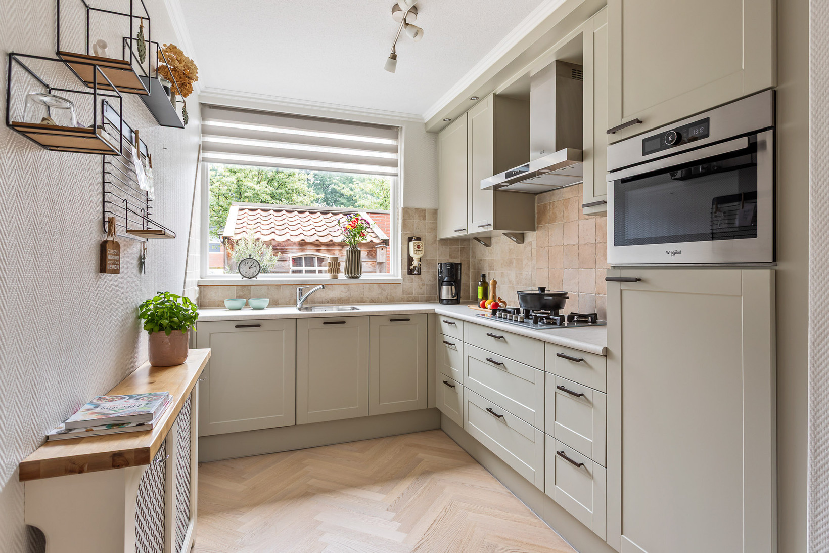 Hoekwoning te koop: Hunenveldlaan 68, Oldenzaal