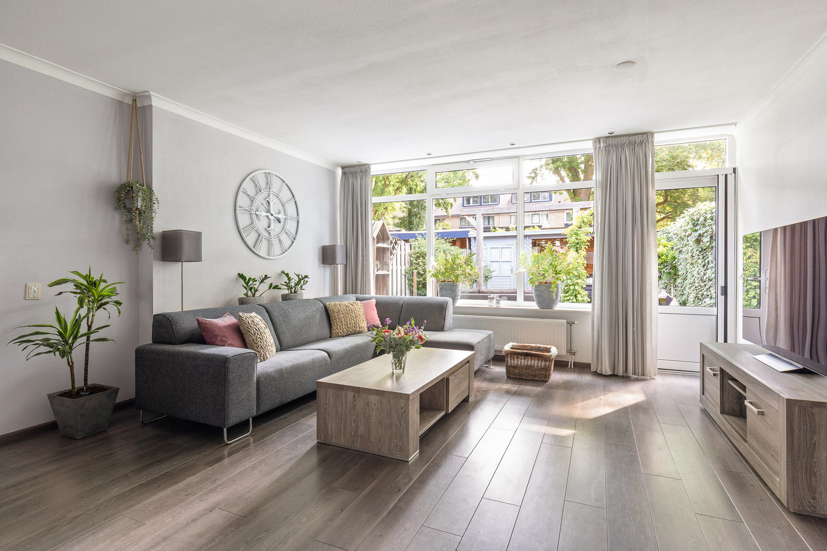 Tussenwoning te koop: Hondsdraf 16, Oldenzaal