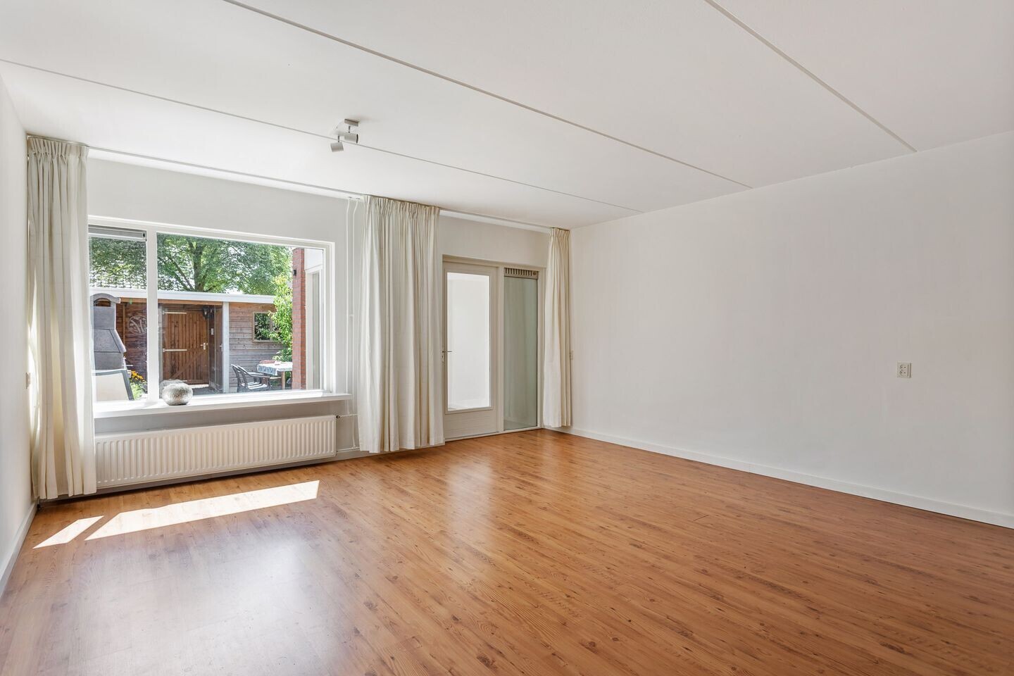 Tussenwoning te koop: Leeuwebek 18, Oldenzaal