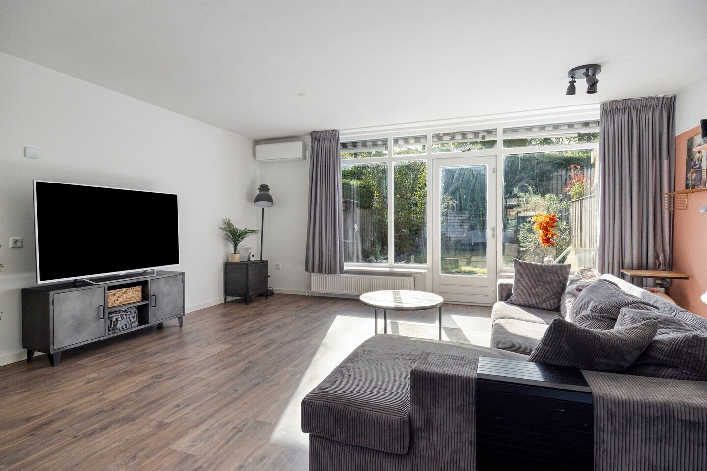 Tussenwoning te koop: Duivekervel 26, Oldenzaal