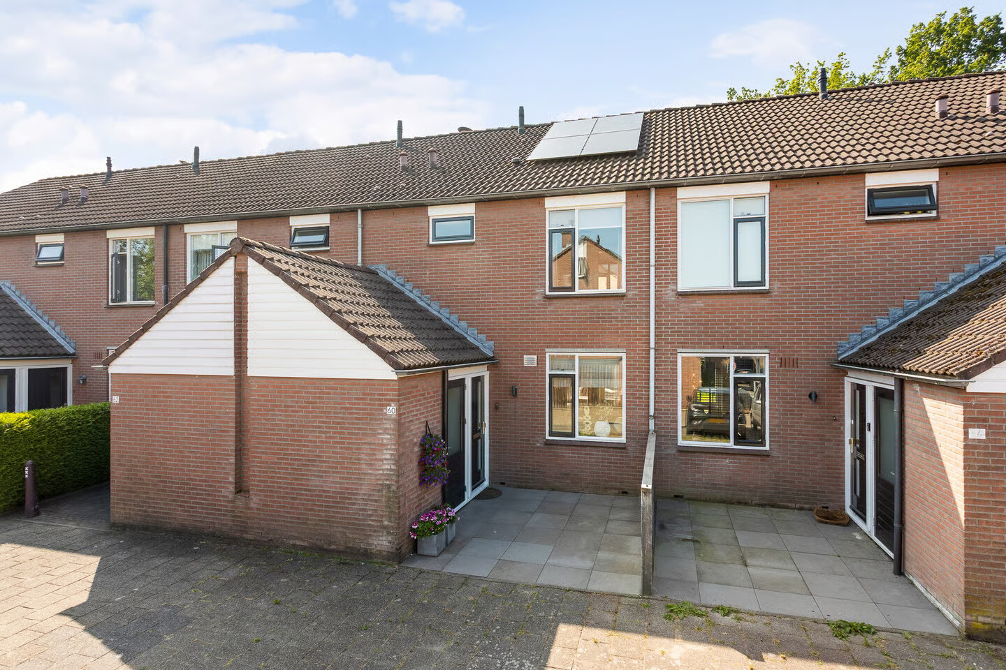 Tussenwoning te koop: Engelwortel 60, Oldenzaal
