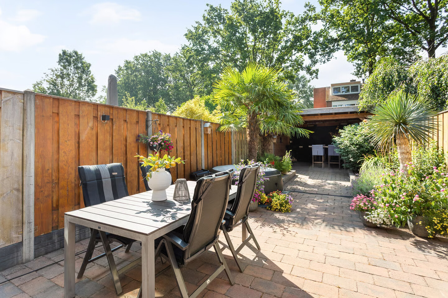 Tussenwoning te koop: Engelwortel 60, Oldenzaal