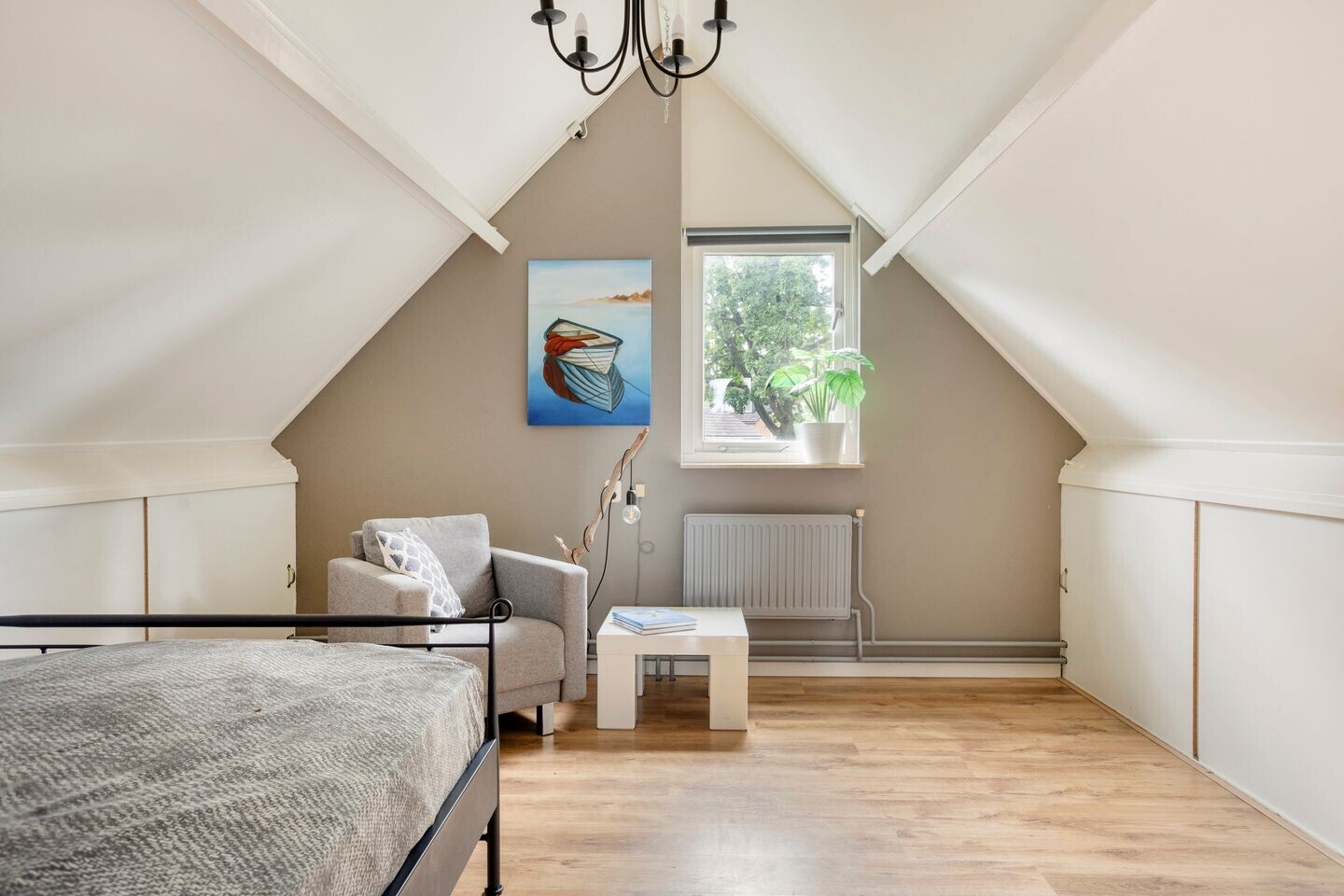 Twee-onder-één-kap te koop: bereklauw 85, Oldenzaal