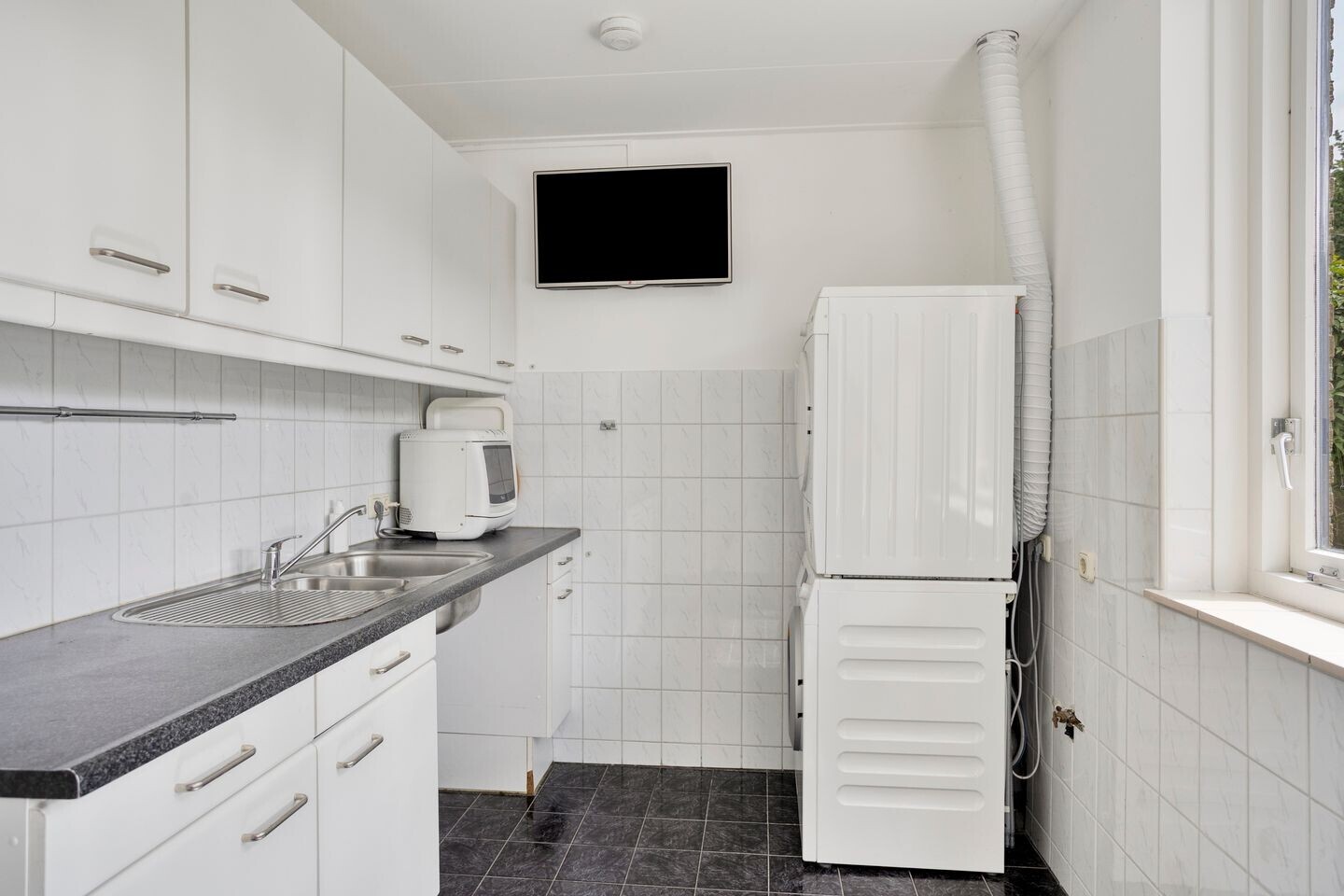 Twee-onder-één-kap te koop: bereklauw 85, Oldenzaal