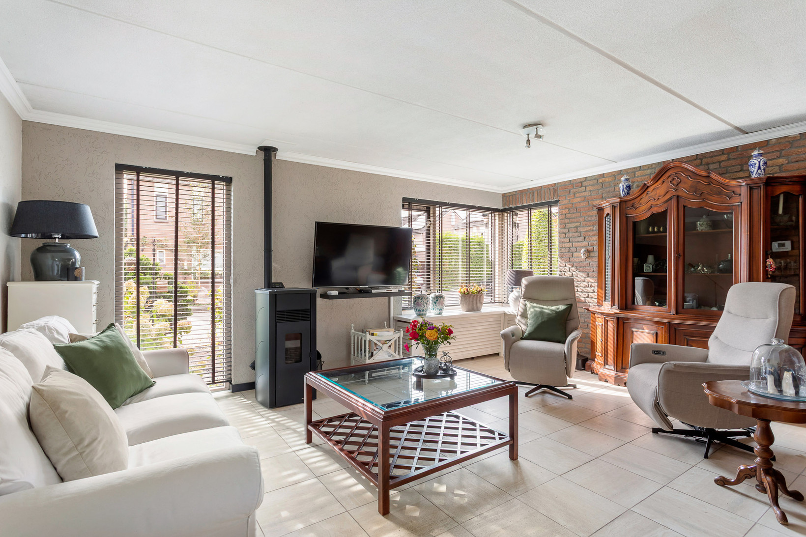 Tussenwoning te koop: Brem 26, Oldenzaal