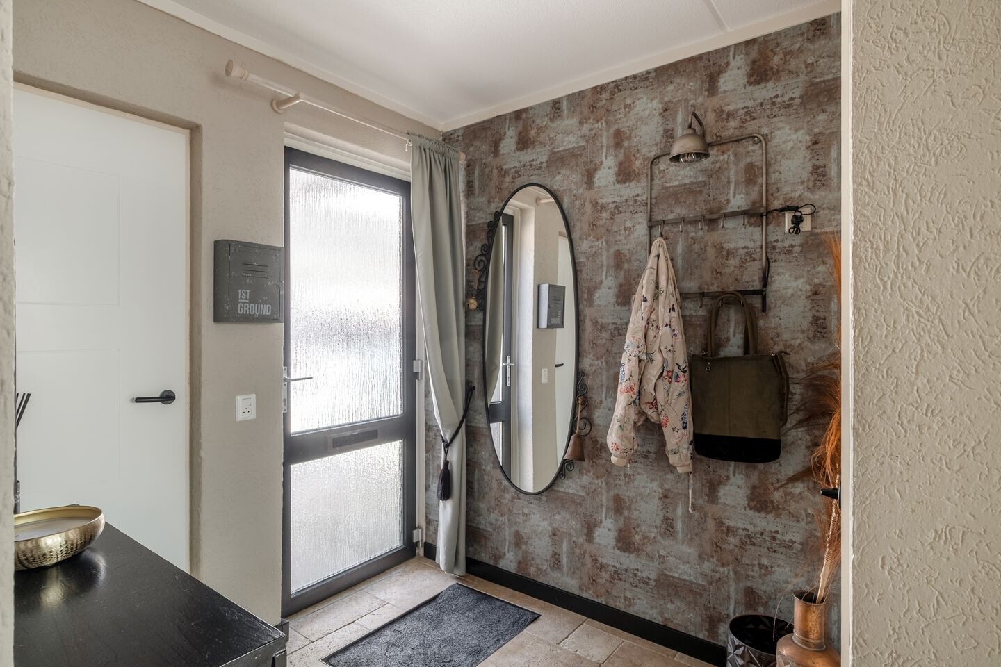 Tussenwoning te koop: Geelster 62, Oldenzaal