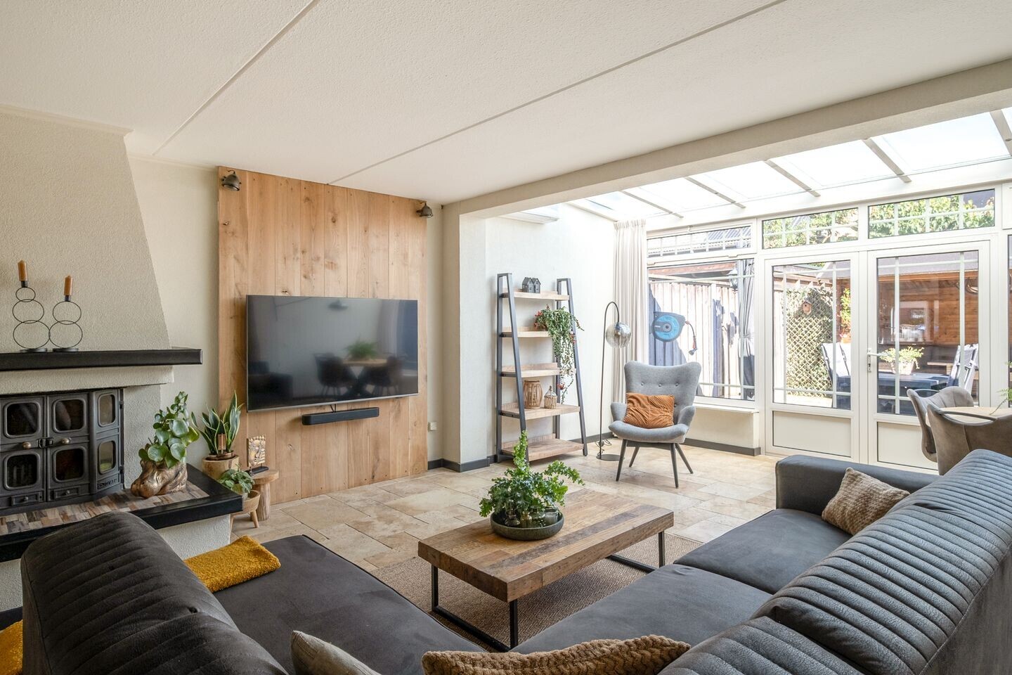 Tussenwoning te koop: Geelster 62, Oldenzaal