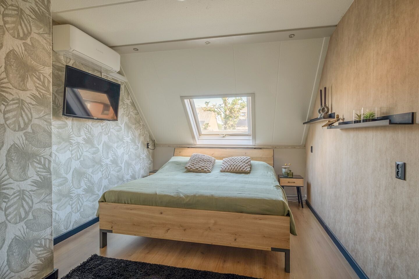 Tussenwoning te koop: Geelster 62, Oldenzaal