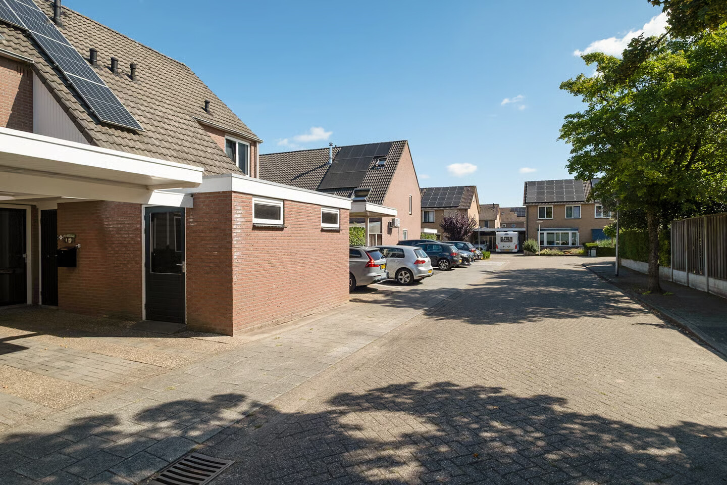 Tussenwoning te koop: Geelster 62, Oldenzaal