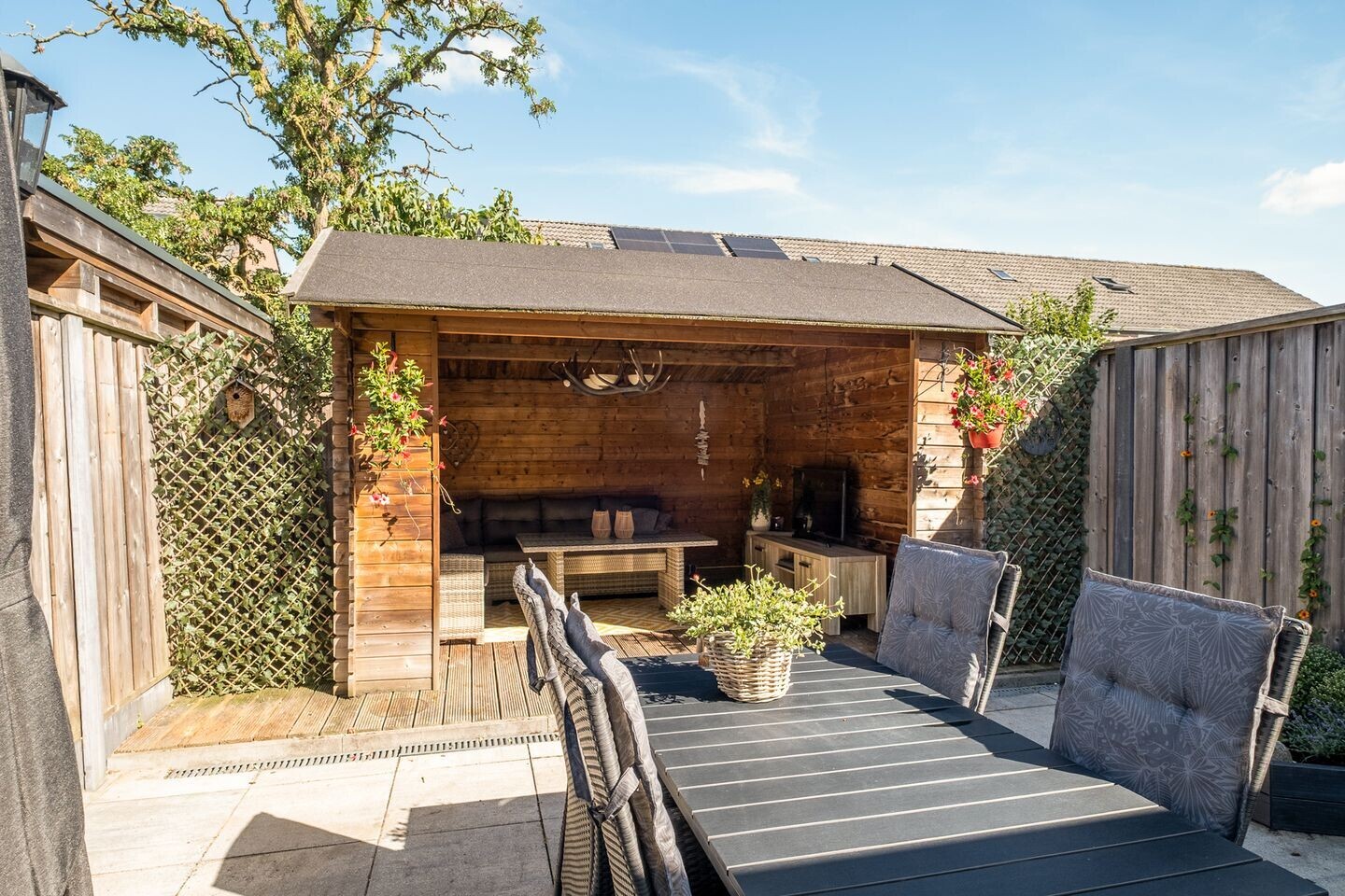 Tussenwoning te koop: Geelster 62, Oldenzaal
