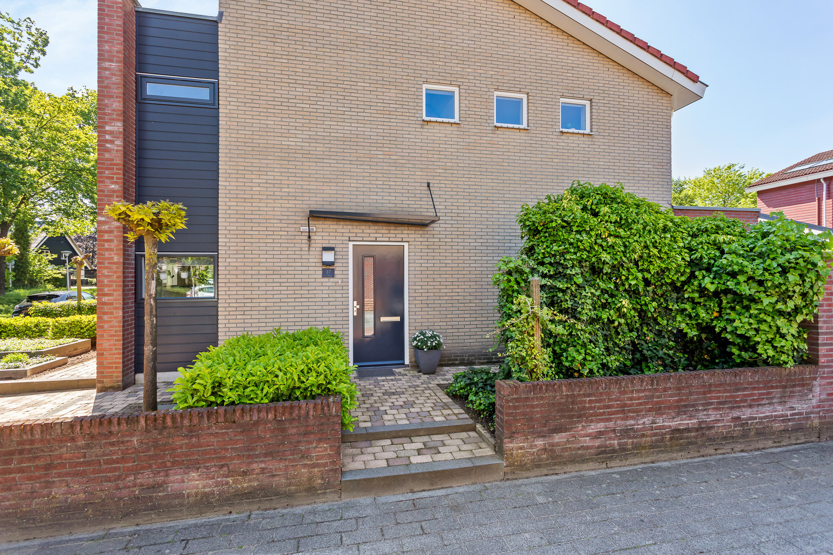 Hoekwoning te koop: Erve Wolbert 37, Oldenzaal