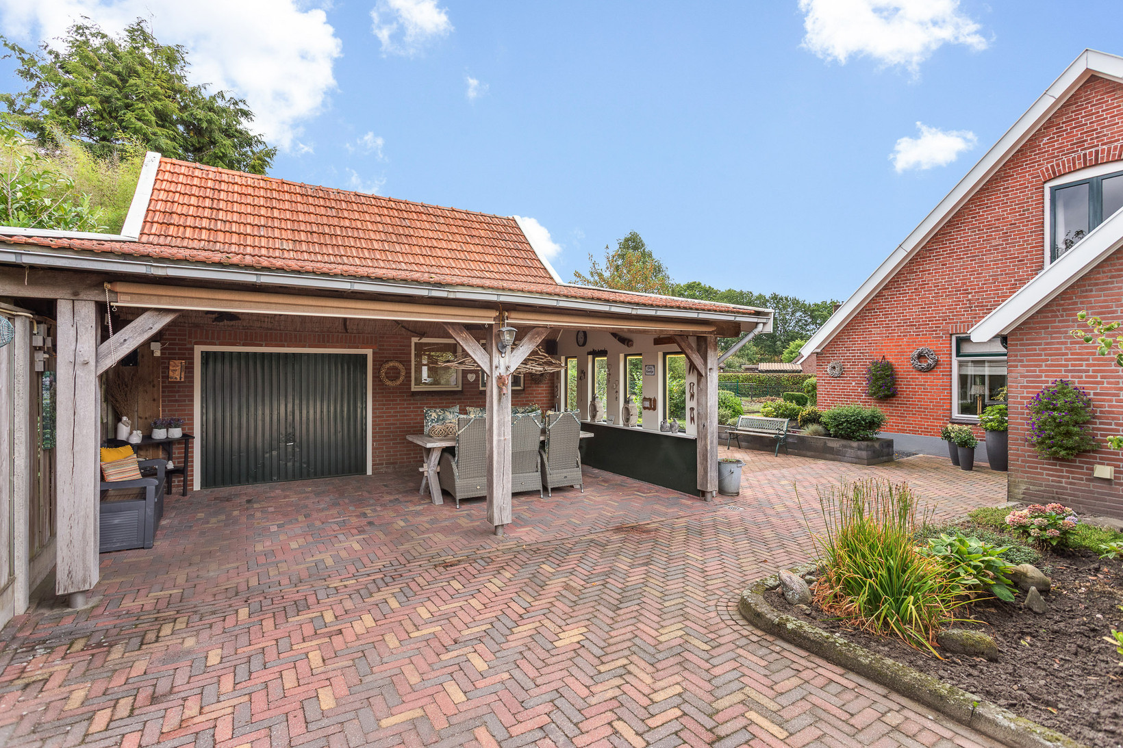 Vrijstaande woning te koop: Thorbeckestraat 160, Oldenzaal