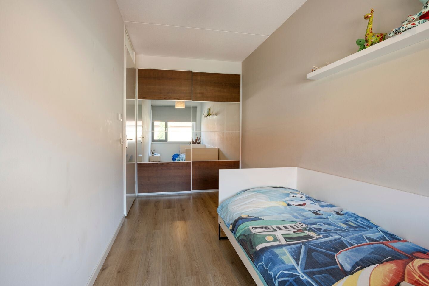 Tussenwoning te koop: hoefsmid 4, Oldenzaal