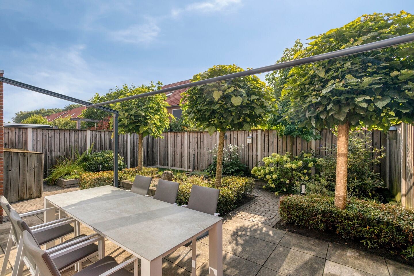 Tussenwoning te koop: hoefsmid 4, Oldenzaal