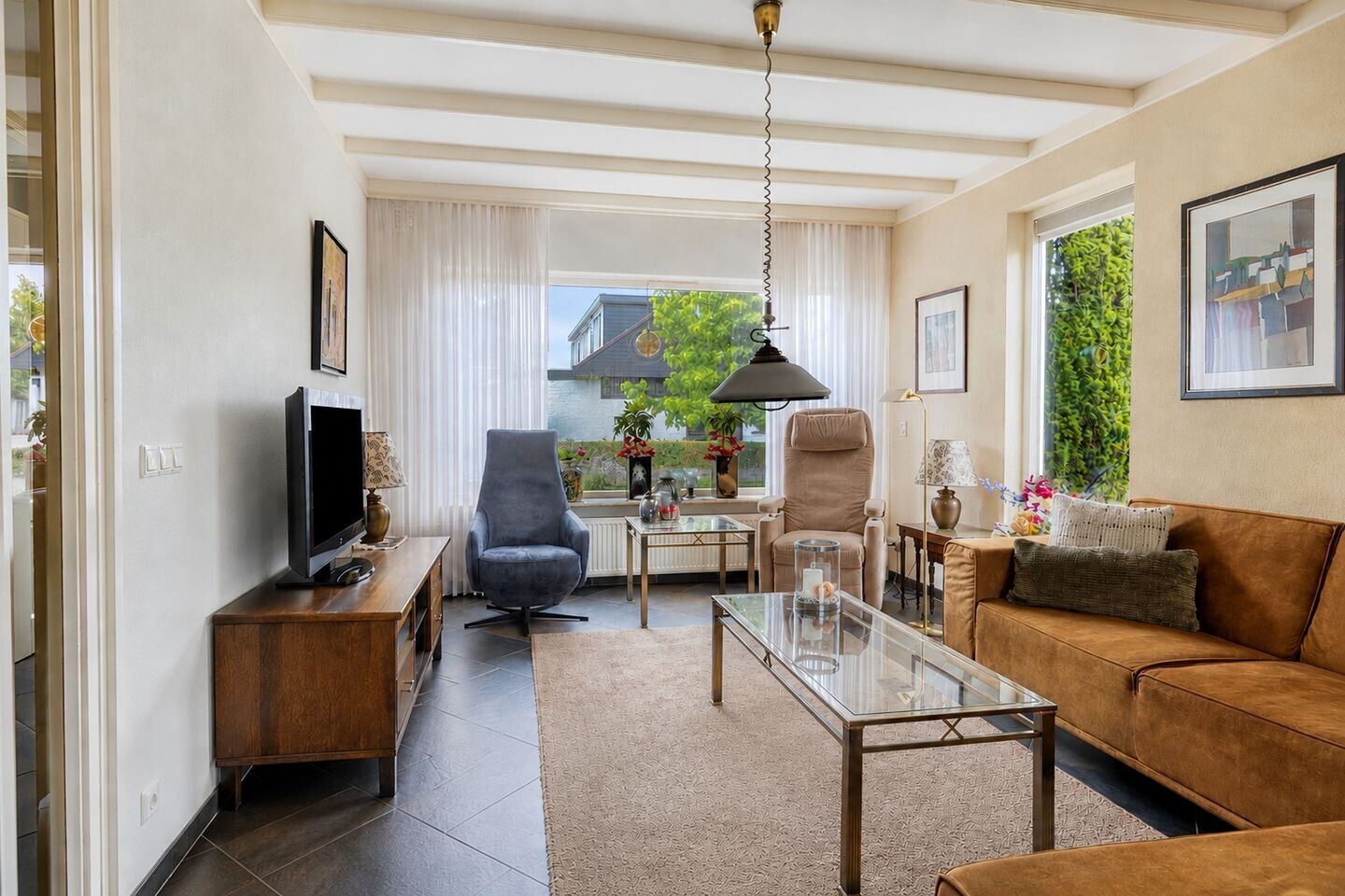 Hoekwoning te koop: Ludgeruslaan 12, Losser