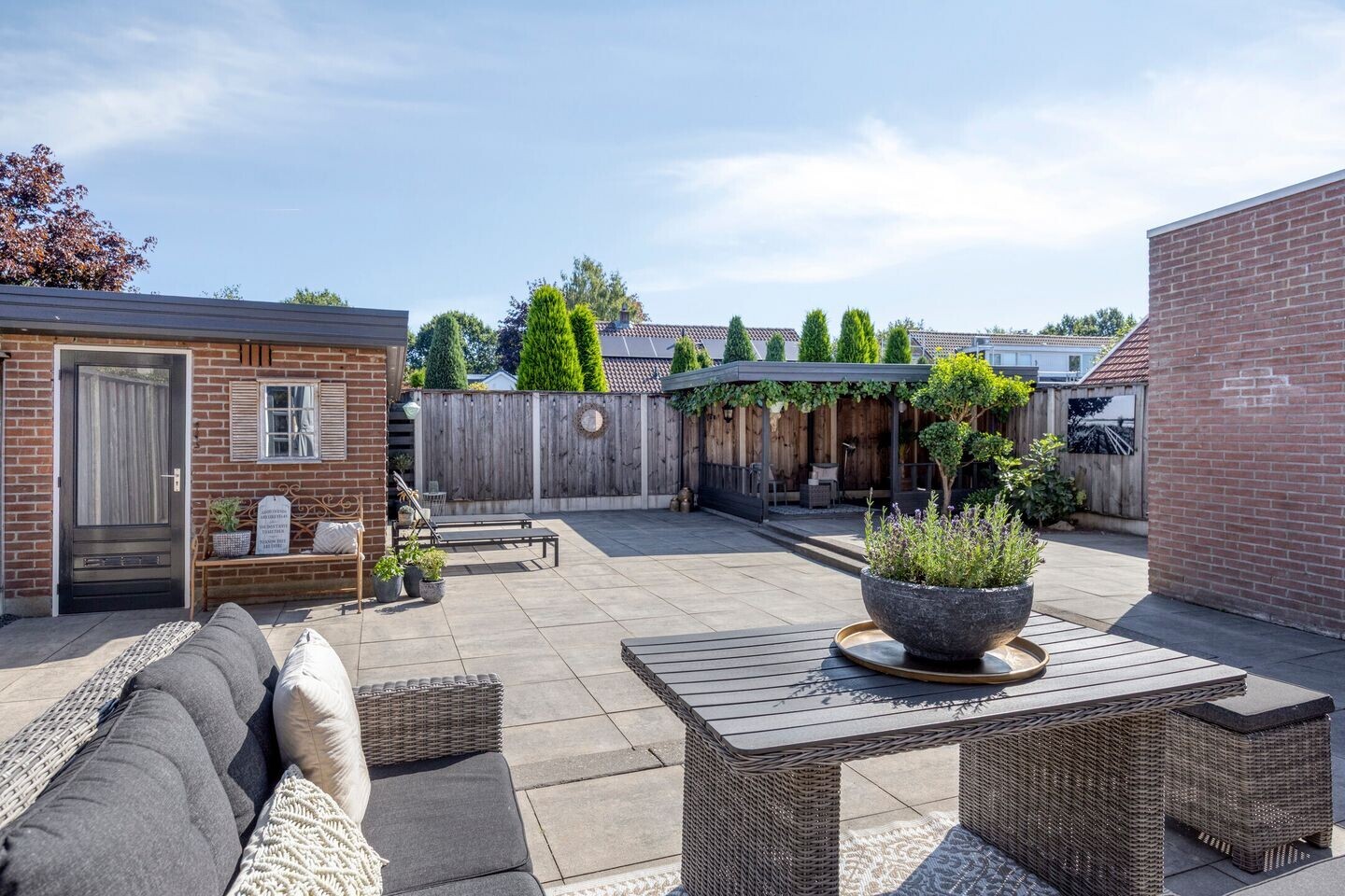 Hoekwoning te koop: Scholtinkstraat 181, Losser