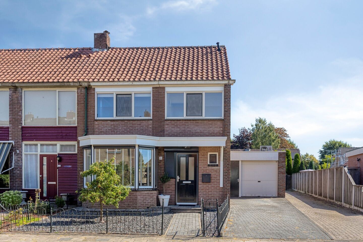 Hoekwoning te koop: Scholtinkstraat 181, Losser