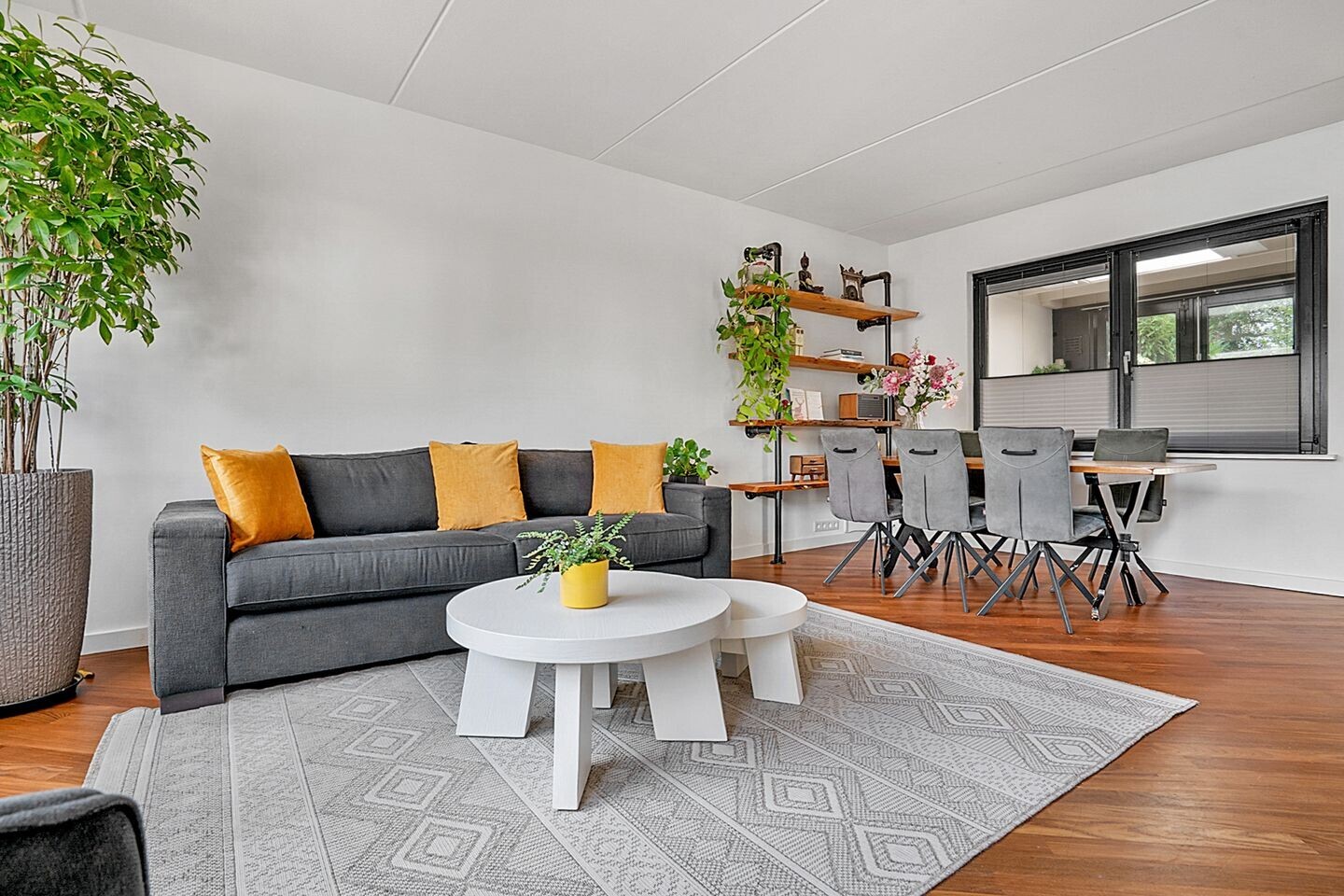 Tussenwoning te koop: het Egbertink 132, Losser