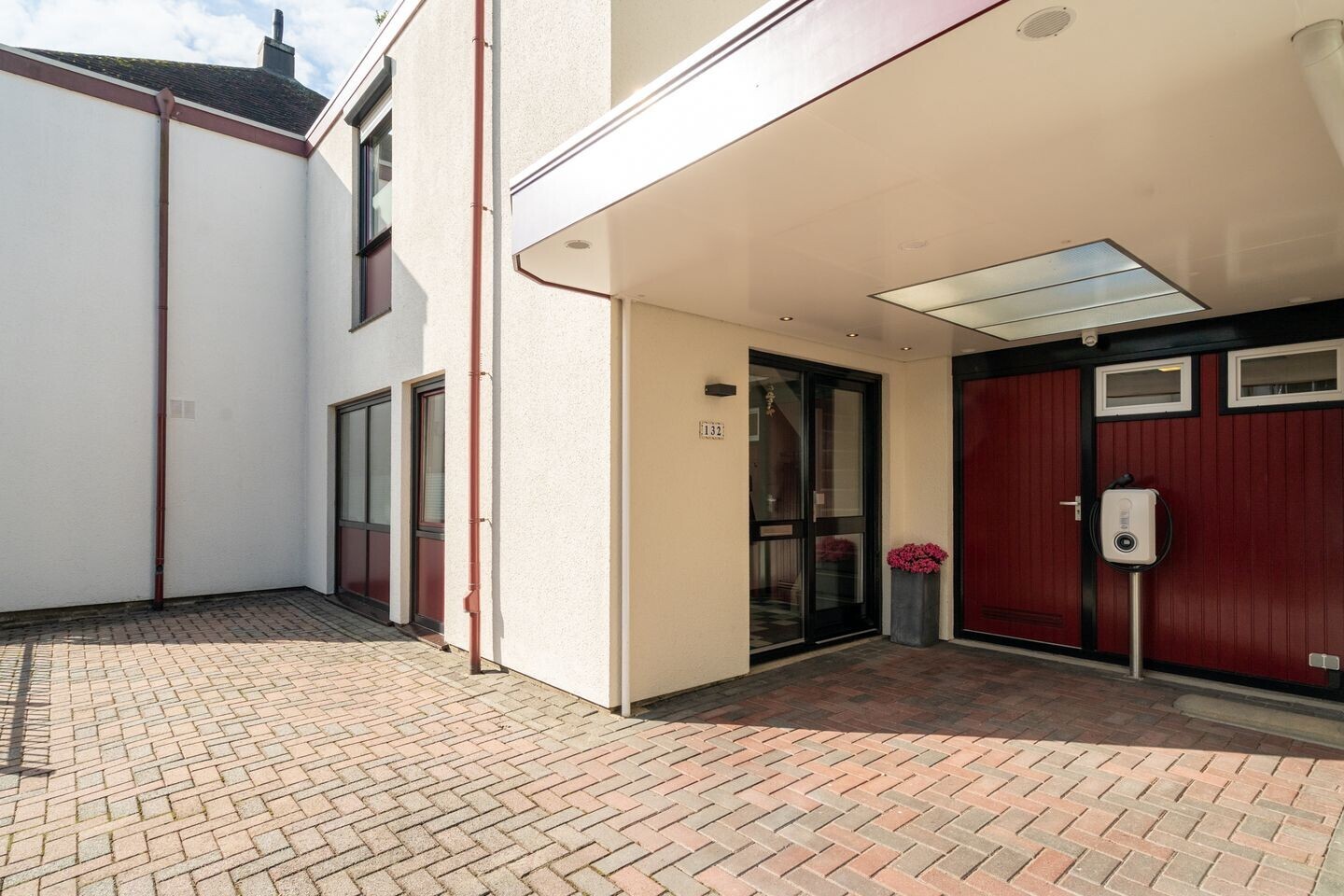 Tussenwoning te koop: het Egbertink 132, Losser
