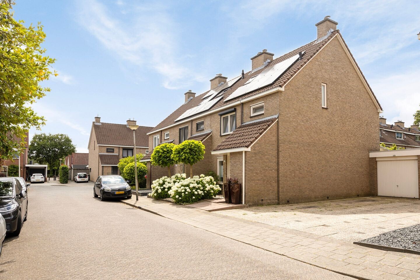 Tussenwoning te koop: Haydnstraat 6, Losser