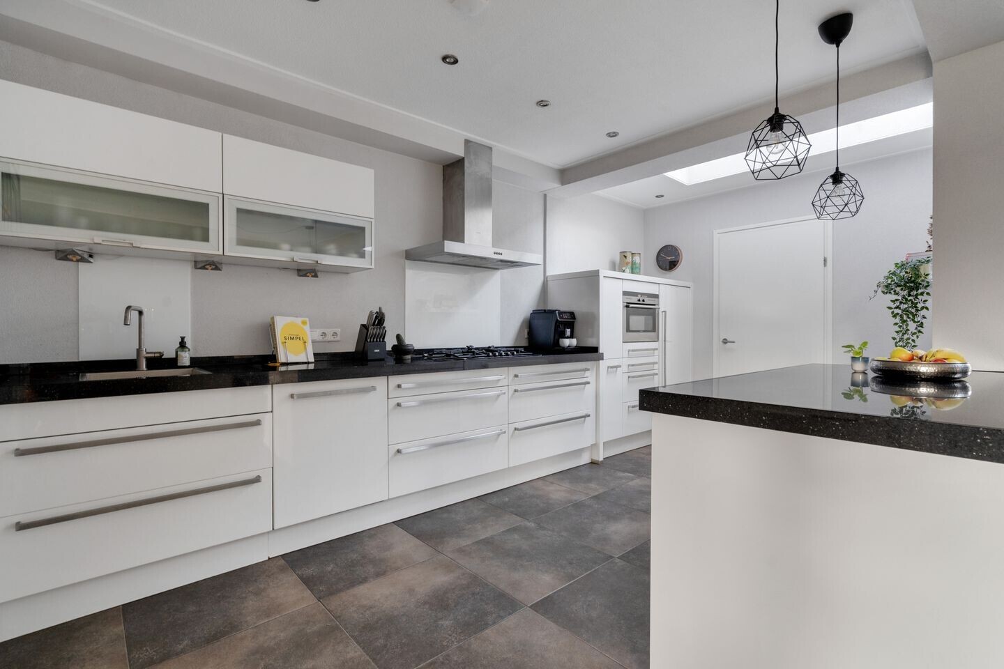 Tussenwoning te koop: Weverstraat 5, Overdinkel