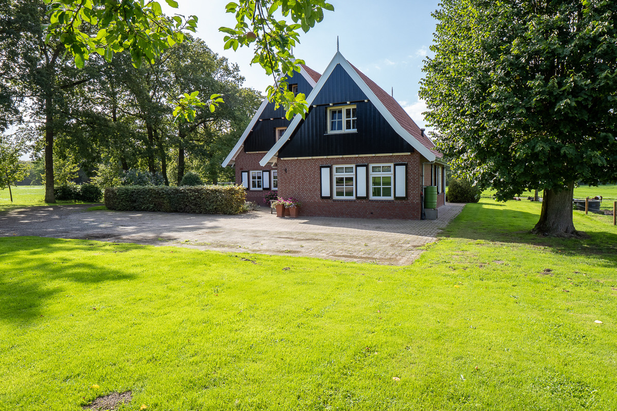 Vrijstaande woning te koop: Voortmansweg 8, Beuningen