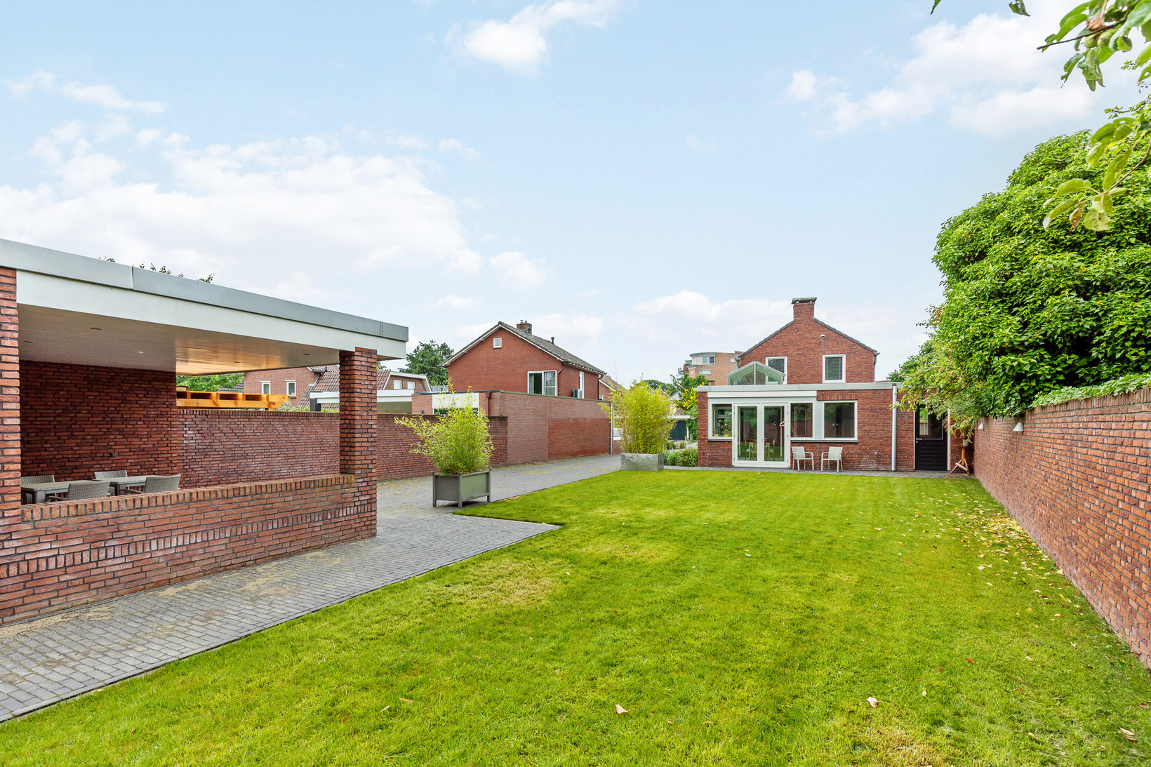 Vrijstaande woning te koop: Planthofsweg 6, Almelo