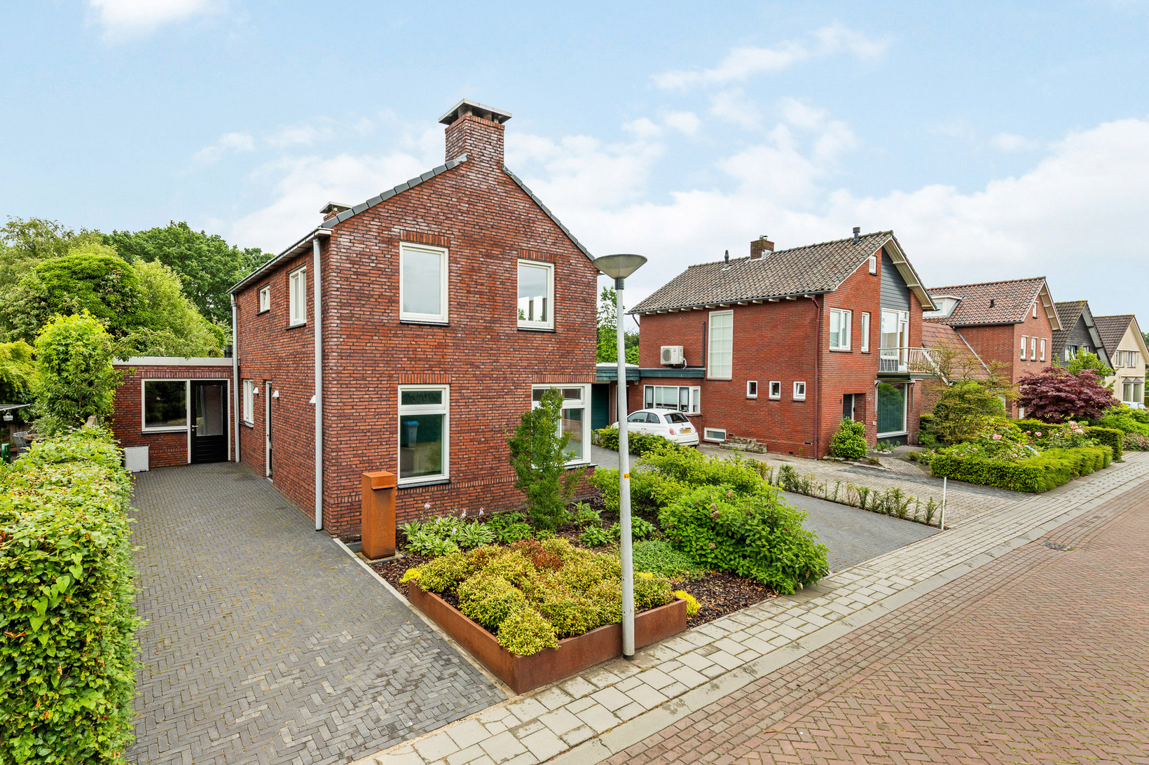 Vrijstaande woning te koop: Planthofsweg 6, Almelo
