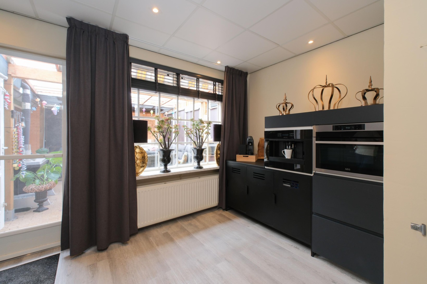 Tussenwoning te koop: Jasmijnstraat 45, Almelo
