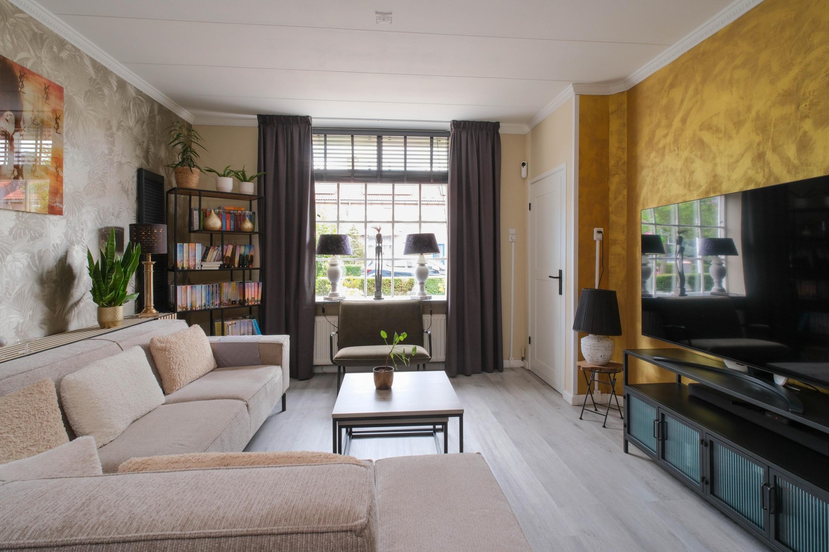Tussenwoning te koop: Jasmijnstraat 45, Almelo